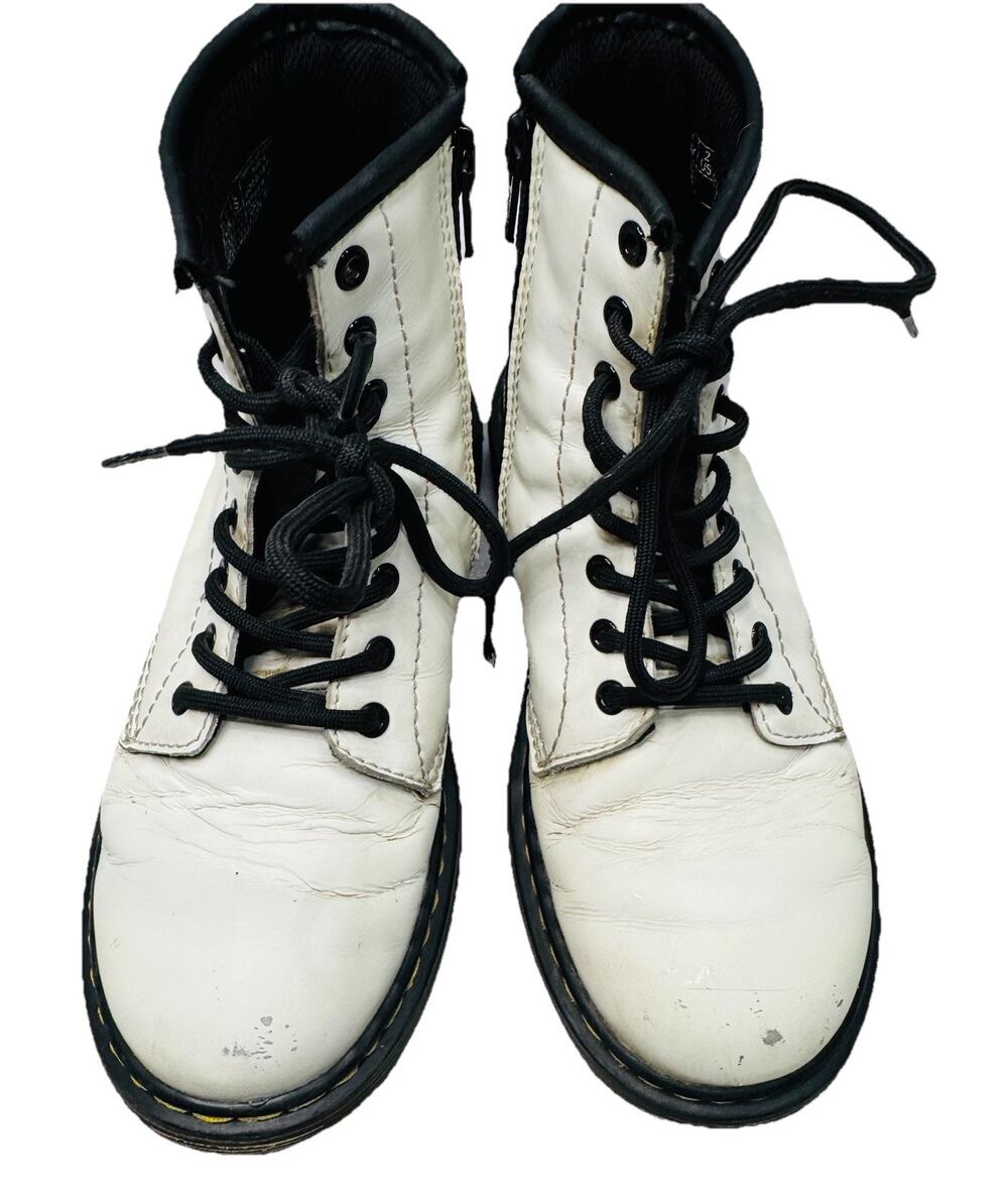 Dr. Doc Martens 1460 J Junior Girls Patent Leather Boots Airwair White Sz 2